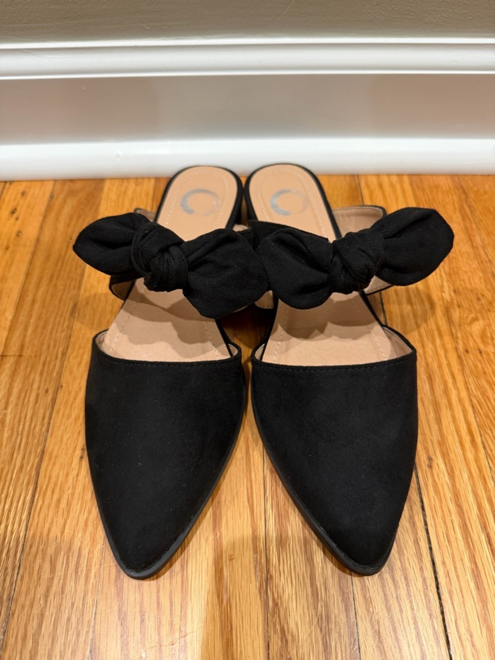 🤍NWoT🤍 Women’s Black Bow Mule Clogs - Classic Slip-On Style